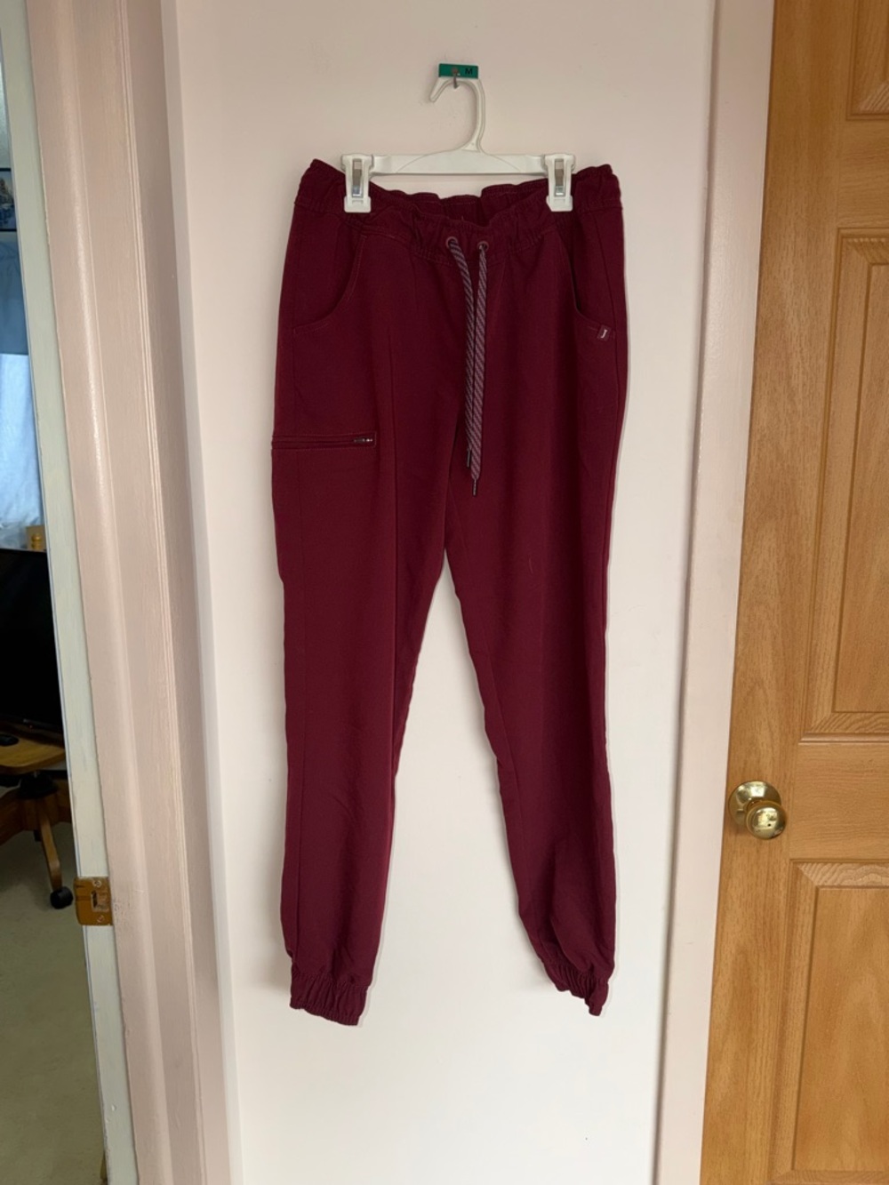 Jaanuu Maroon Elastic Waist Scrub Pants